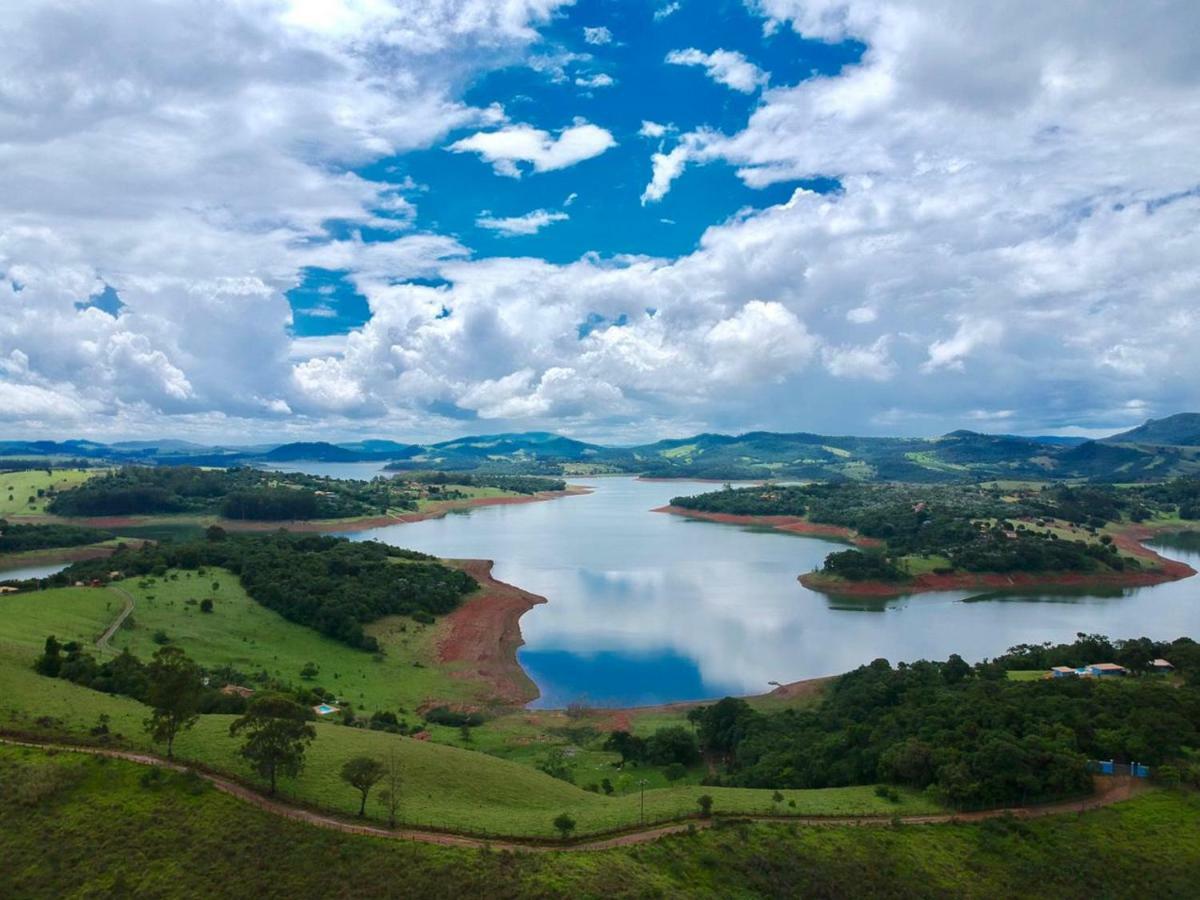 Vale Das Maritacas - Estilo Rural Piracaia Eksteriør billede